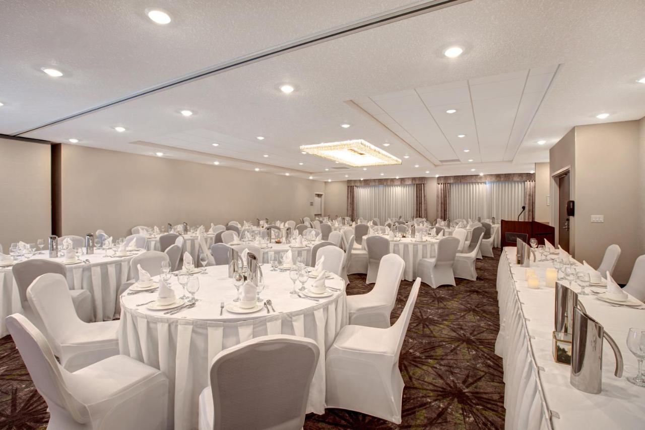 The Landing Hotel & Conference Centre St. Paul Kültér fotó